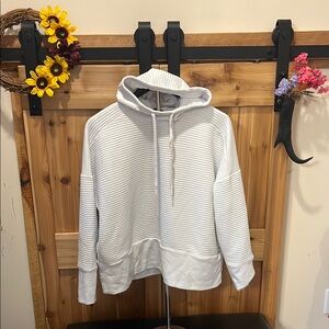 Nike Women's White Ribbed Sweatshirt